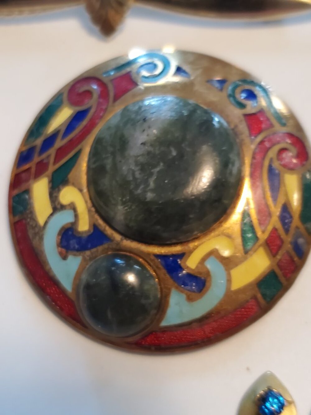 15 Brooches, items # A 2006 2020, wt. 252 grams. - Picture 13 of 14
